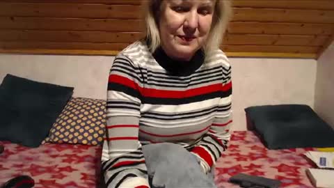 Nikole1 online show from 01-30-25, 04:45