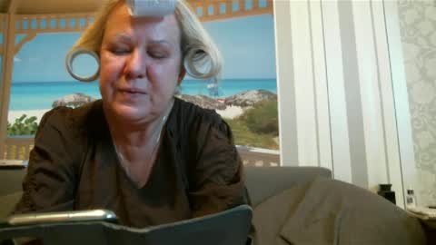 Nikole1 online show from 02-06-25, 09:53