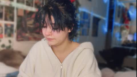 nikoli_naw online show from 10-19-25, 12:33