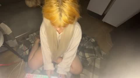 Snapshot of nikoli_naw chatting on 04-13-26, 07:52 nikoli_naw online show from 04-13-26, 07:52