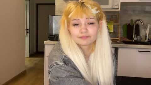 Snapshot of nikoli_naw chatting on 04-14-26, 08:15 nikoli_naw online show from 04-14-26, 08:15