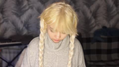 Snapshot of nikoli_naw chatting on 05-05-26, 10:07 nikoli_naw online show from 05-05-26, 10:07