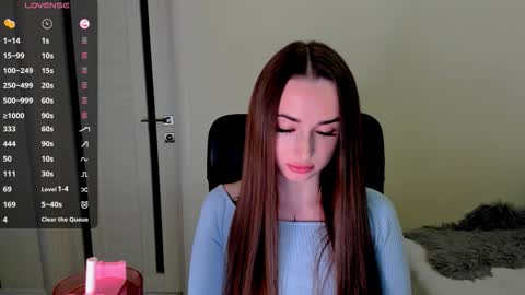 Snapshot of nikoll_s chatting on 09-22-25, 03:08 online show from 09-22-25, 03:08