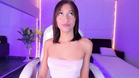 Nikol  online show from 09-14-25, 04:55