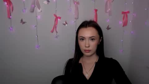 nikonara_ online show from 02-11-26, 04:23