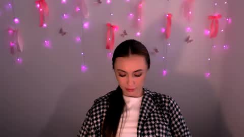 nikonara_ online show from 06-12-26, 02:05