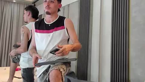 Niko Stone online show from 01-09-26, 05:43