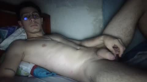 Snapshot of nikotwinktop chatting on 07-05-26, 04:07 Niko online show from 07-05-26, 04:07