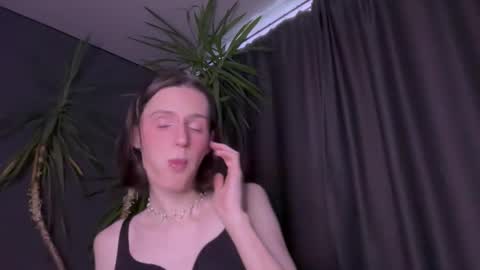 Niky online show from 06-07-26, 11:25