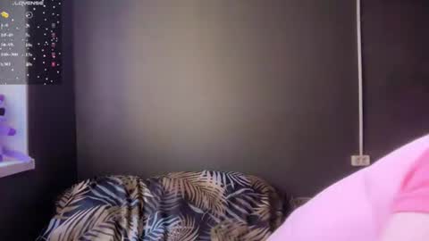 Niky online show from 07-04-26, 10:21