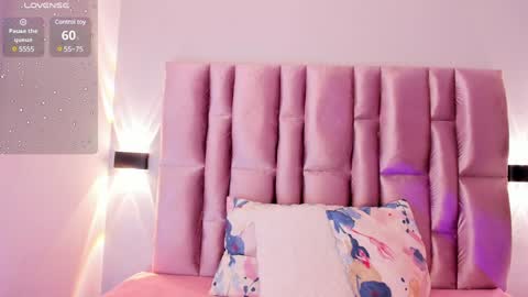 Niky Brooks online show from 01-23-25, 02:07