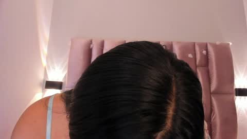 Niky Brooks online show from 01-30-25, 04:34