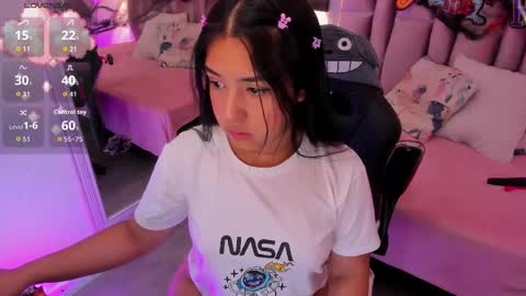 Niky Brooks online show from 10-18-25, 09:32