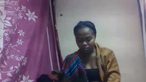 Snapshot of nilahmarie chatting on 09-19-25, 11:55 nilah online show from 09-19-25, 11:55