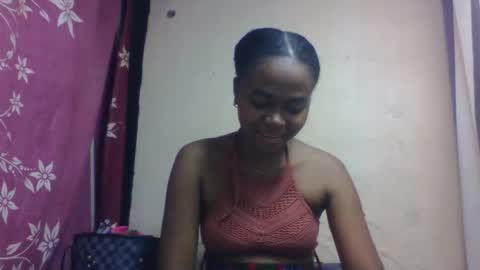 Snapshot of nilahmarie chatting on 09-22-25, 06:26 nilah online show from 09-22-25, 06:26