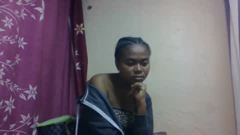 Snapshot of nilahmarie chatting on 09-26-25, 08:13 nilah online show from 09-26-25, 08:13