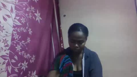 Snapshot of nilahmarie chatting on 10-03-25, 08:44 nilah online show from 10-03-25, 08:44