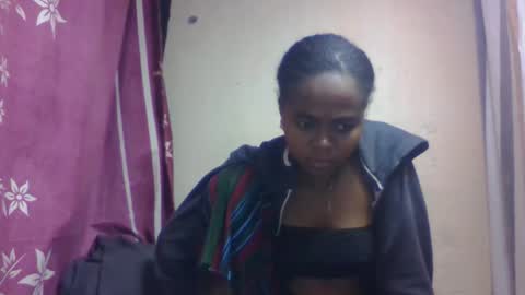 Snapshot of nilahmarie chatting on 10-03-25, 08:50 nilah online show from 10-03-25, 08:50