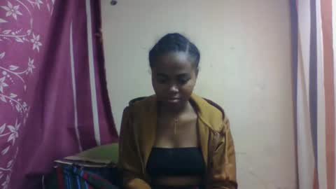 Snapshot of nilahmarie chatting on 10-06-25, 06:05 nilah online show from 10-06-25, 06:05