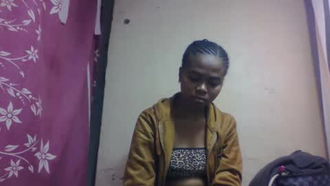 Snapshot of nilahmarie chatting on 10-14-25, 06:25 nilah online show from 10-14-25, 06:25