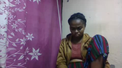 Snapshot of nilahmarie chatting on 10-27-25, 10:58 nilah online show from 10-27-25, 10:58