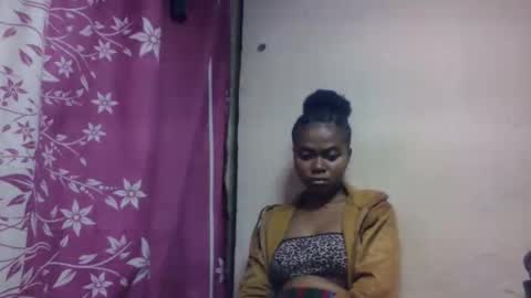 Snapshot of nilahmarie chatting on 10-30-25, 01:45 nilah online show from 10-30-25, 01:45