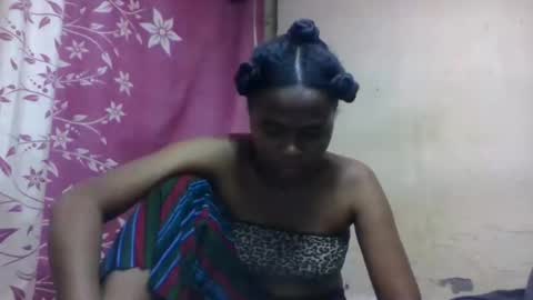 Snapshot of nilahmarie chatting on 11-03-25, 08:48 nilah online show from 11-03-25, 08:48