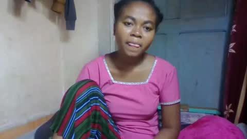 nilah online show from 05-09-26, 05:01