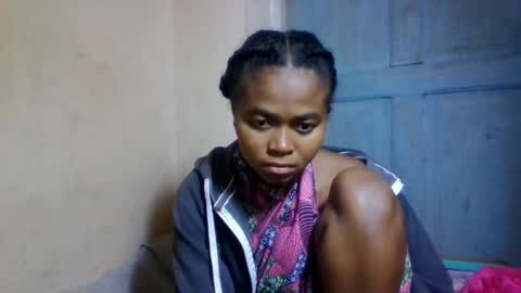 nilah online show from 06-18-26, 07:30