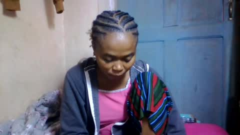 nilah online show from 06-21-26, 08:39