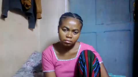 nilah online show from 06-23-26, 04:21