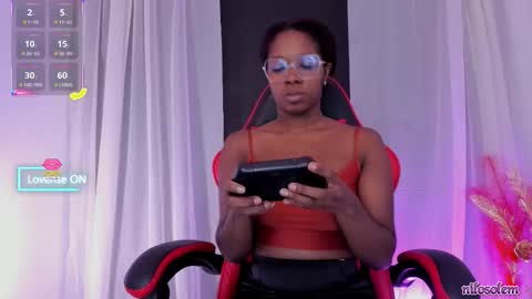 Snapshot of nilosolem12 chatting on 10-19-25, 09:04 nilo solem online show from 10-19-25, 09:04