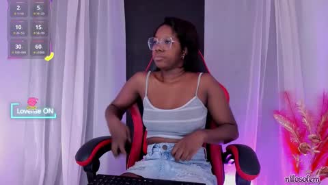 Snapshot of nilosolem12 chatting on 10-21-25, 01:56 nilo solem online show from 10-21-25, 01:56