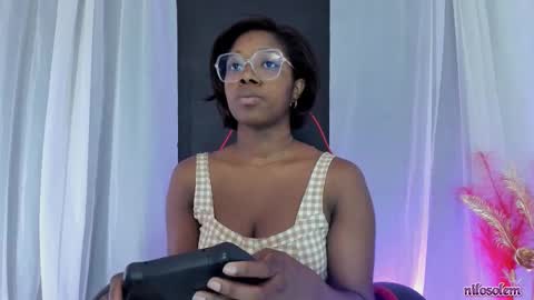 Snapshot of nilosolem12 chatting on 10-26-25, 09:42 nilo solem online show from 10-26-25, 09:42