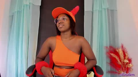 Snapshot of nilosolem12 chatting on 10-31-25, 01:01 nilo solem online show from 10-31-25, 01:01