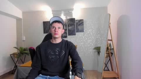 Nils online show from 09-13-25, 02:33