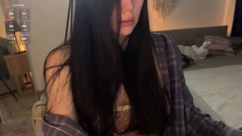 Jennet online show from 09-16-25, 03:24