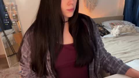 Jennet online show from 09-24-25, 03:37