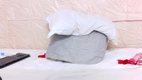 Snapshot of nina_bae_ chatting on 05-15-26, 02:57 nina_bae_ online show from 05-15-26, 02:57