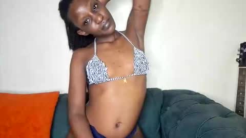 nina_bambi online show from 09-26-25, 08:57