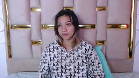 Nina Carther online show from 10-12-25, 11:09