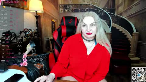 Nina online show from 03-25-26, 11:44