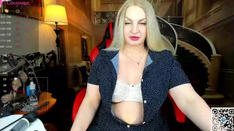 Nina online show from 05-10-26, 07:41