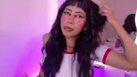Nina Fox  online show from 08-09-26, 10:47