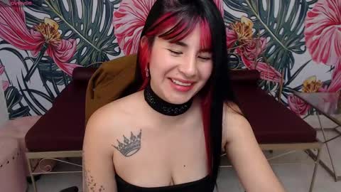 Nina online show from 09-21-25, 01:02