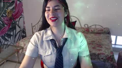 Nina online show from 10-26-25, 12:55