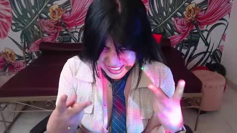 Nina online show from 11-05-25, 08:31