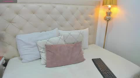 nina joyce online show from 03-19-26, 08:02