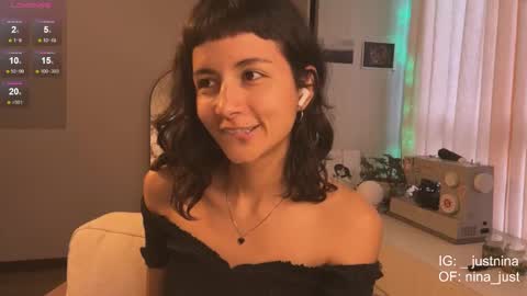 Nina.  online show from 02-11-25, 09:46