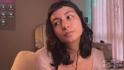 Nina.  online show from 02-21-25, 10:04